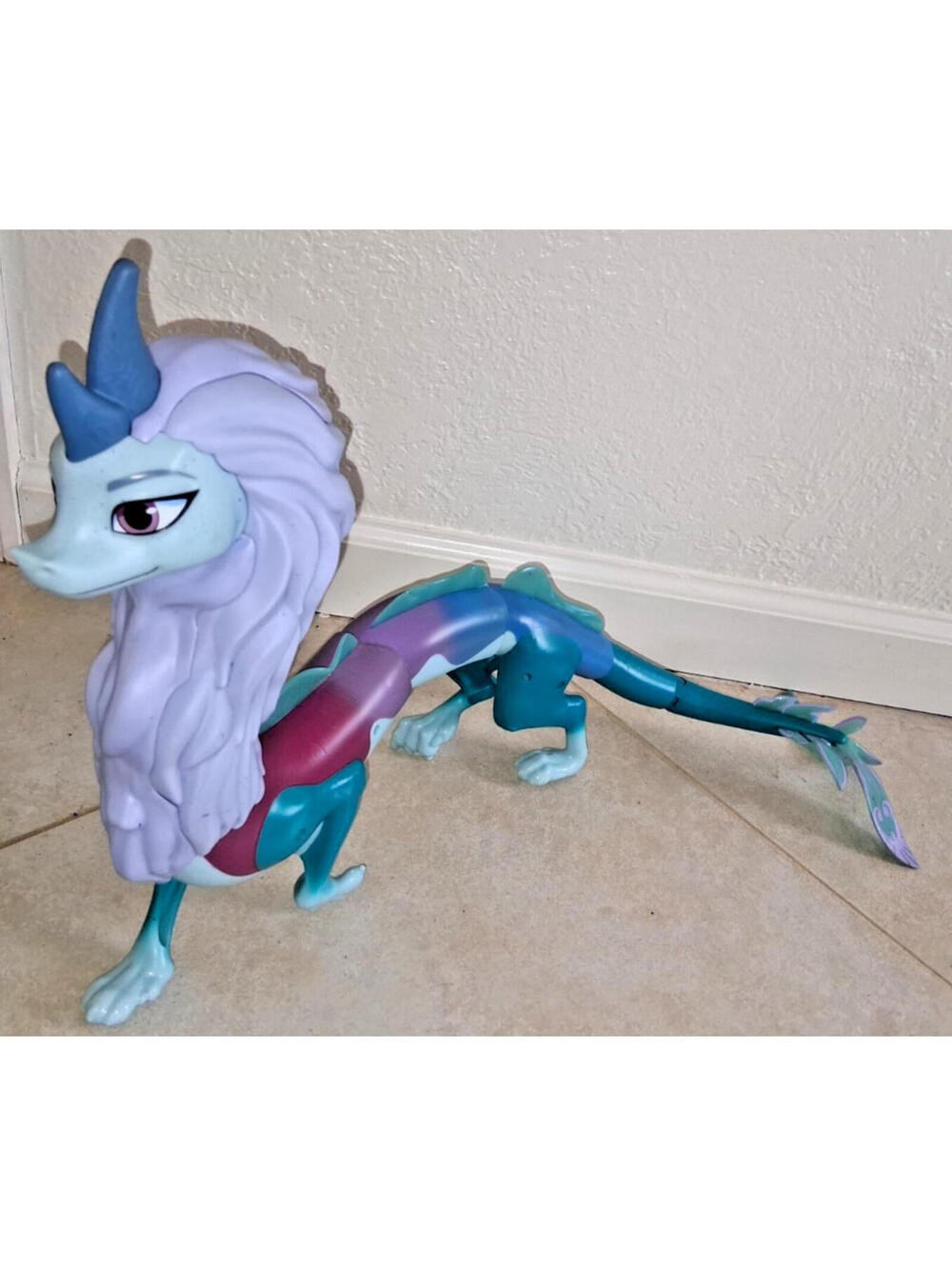 26" BIG Disney's Raya The Last Dragon Color Splash Sisu Toy Figure